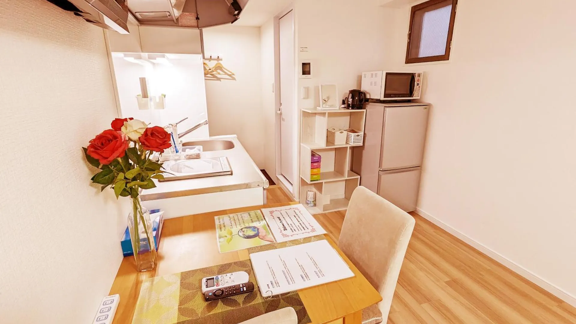 Hotel Rosenheim Tokyo Shinjuku Okubo 3*,  Japón
